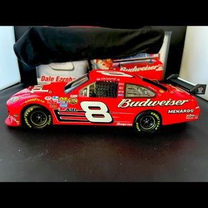 1:24 Diecast 2007 Dale Earnhardt Jr #8 Impala SS